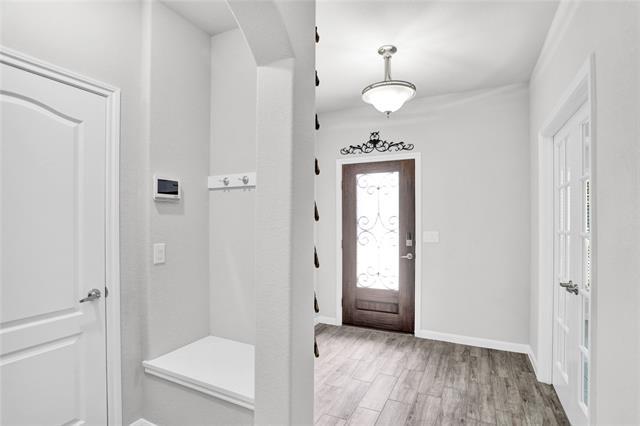 Building Photo - 1135 Saddle Ridge Dr