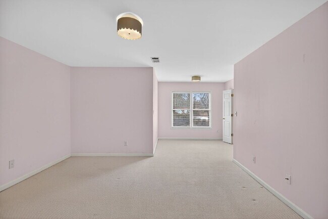 Building Photo - Great home in highly desired Brookstone Subdivision with Cobb County Schools.