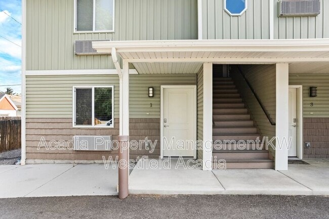 Building Photo - 1430 S 4th Ave