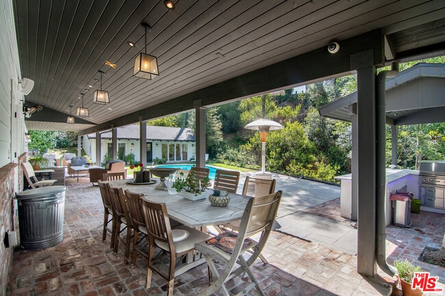 Building Photo - 9530 Moonridge Terrace Pl