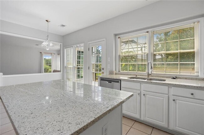Building Photo - 7810 Brookwood Way