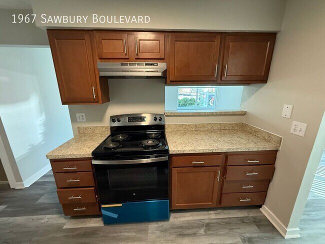 Building Photo - 1967 Sawbury Blvd