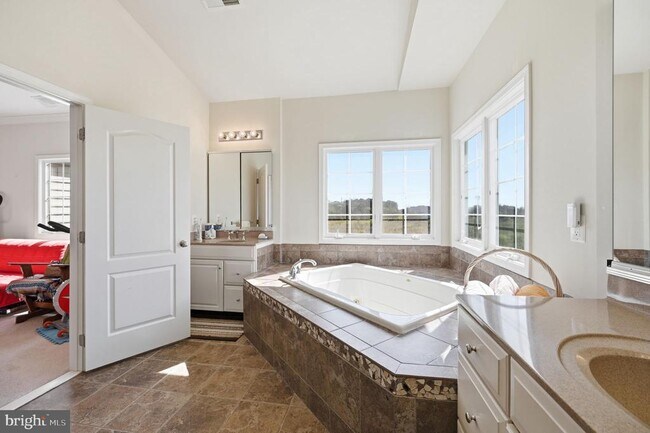 Building Photo - 23222 Hemmingford Cir
