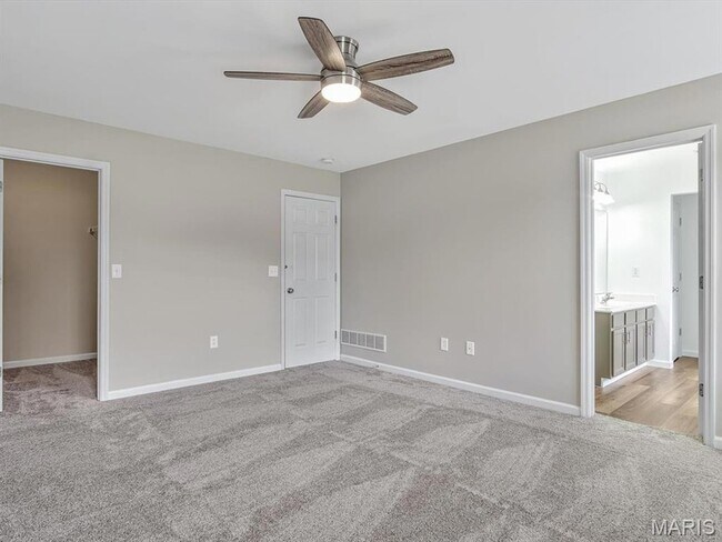 Building Photo - 863 Harbor Woods Dr