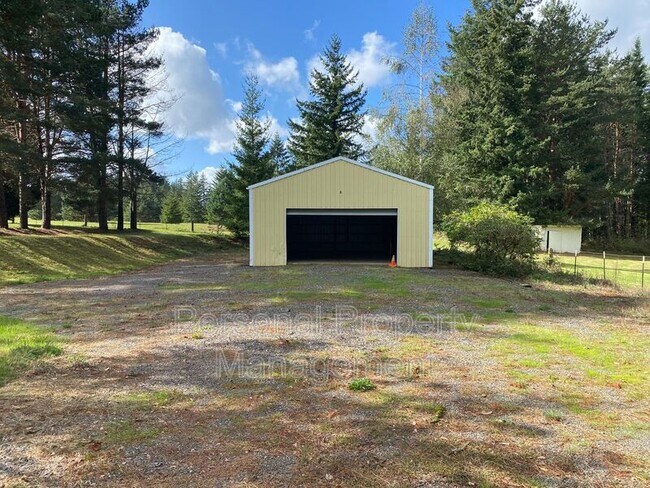Building Photo - 1312 SE 352nd Ave