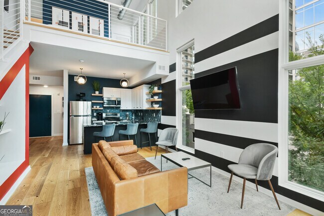 Building Photo - 208 12th St NE