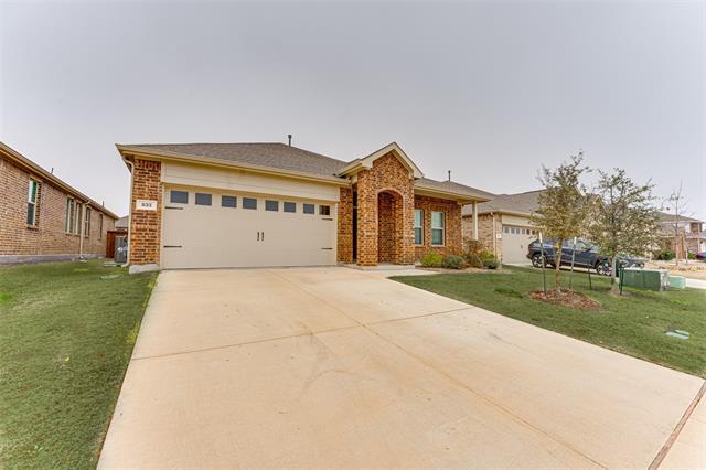 Building Photo - 832 Tulip Ct