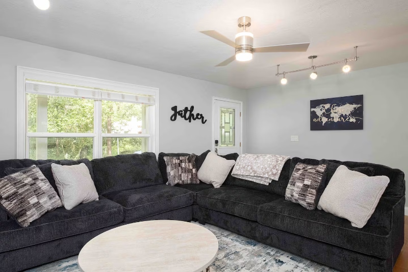 Building Photo - 111 NW 24th St