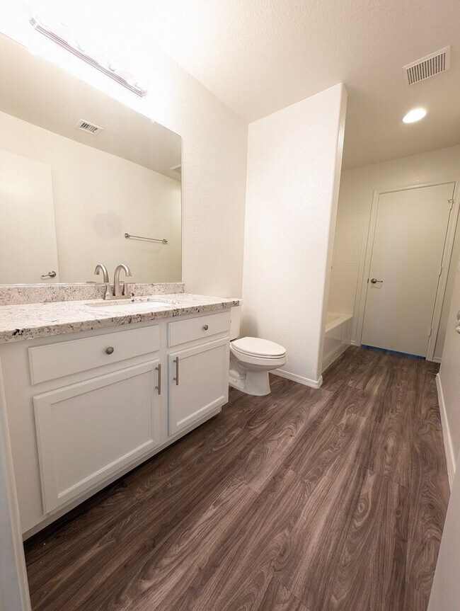 Building Photo - AVAILABLE NOW IN SAN TAN RANCH GILBERT!!!