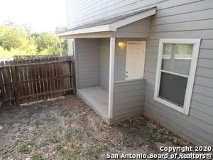 Building Photo - 9013 Maverick Draw