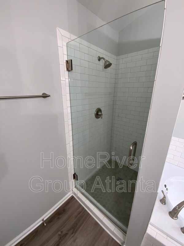 Building Photo - 7340 Lanier Cove Ct