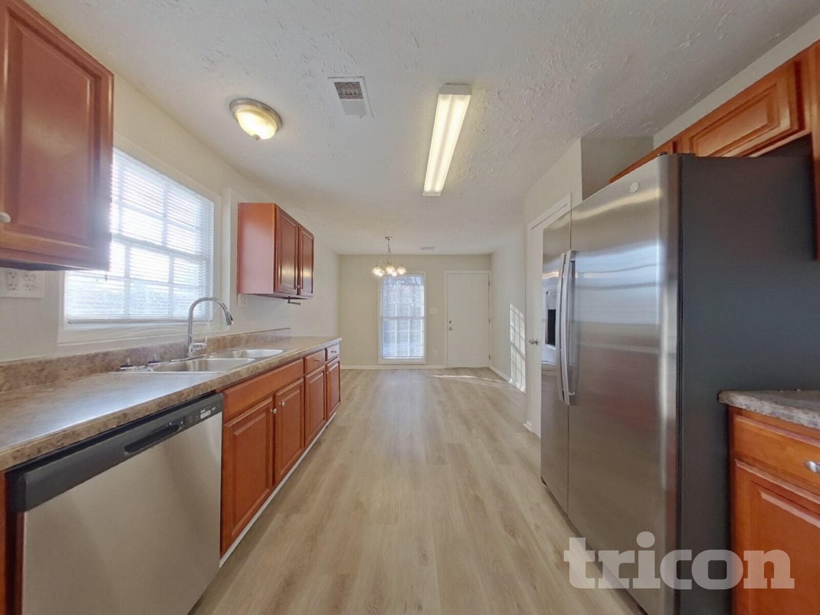 Building Photo - 5750 Westside Rd