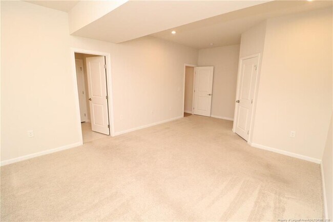 Building Photo - 1242 Channing Park Cir