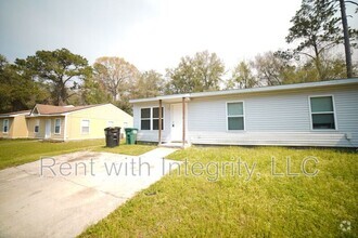 Building Photo - 6311 S Placid Pl