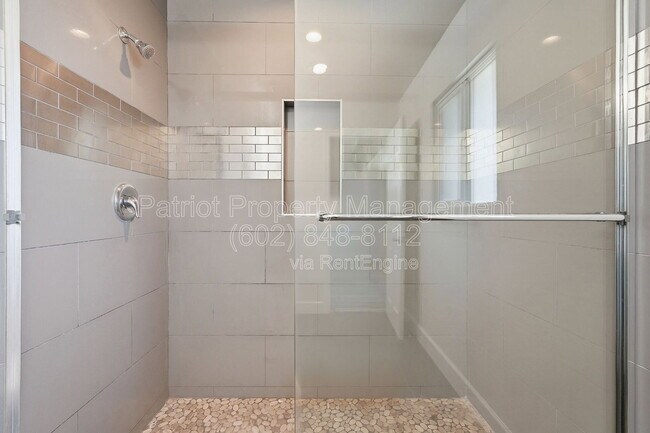Building Photo - 207 E El Caminito Dr