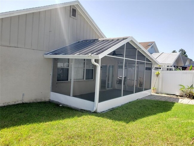 Building Photo - 9712 Yellow Stone Pl