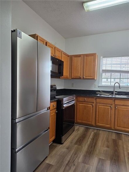 Building Photo - 357 Azalea Cir