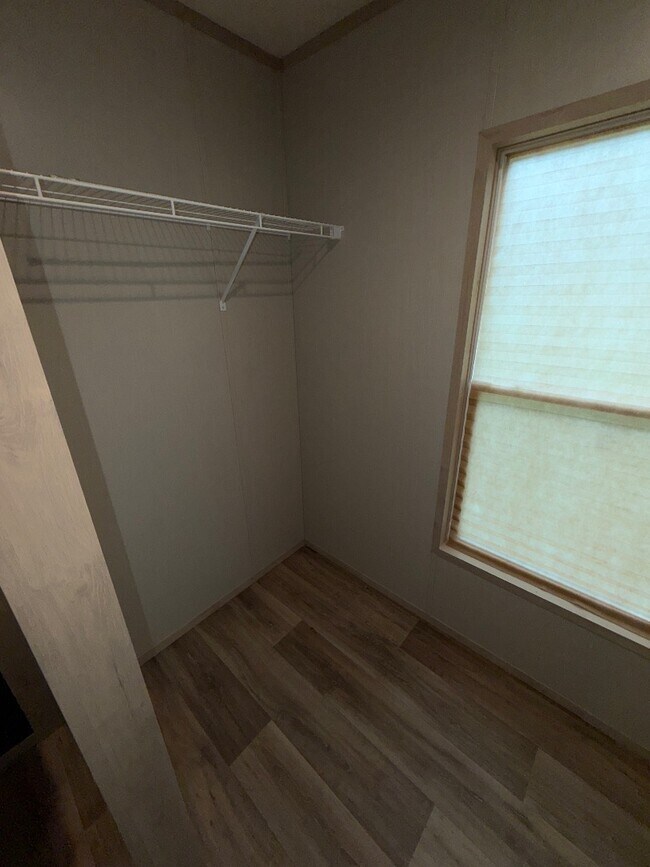 Building Photo - 1101 Old Dixie Hwy N