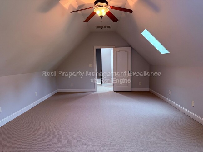 Building Photo - 4008 Enfield Ridge Dr