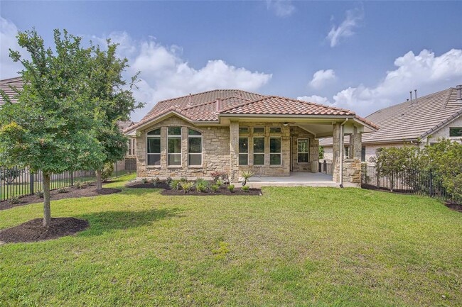 Building Photo - 207 Maxwell Way