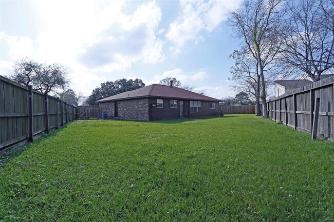Building Photo - 1418 Crawley Ct