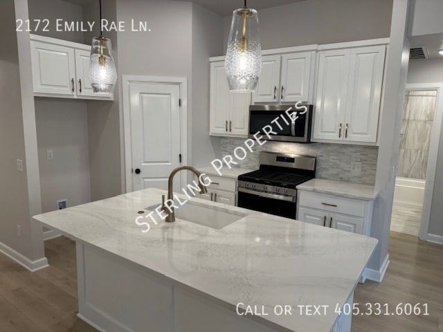 Building Photo - 2172 Emily Rae Ln