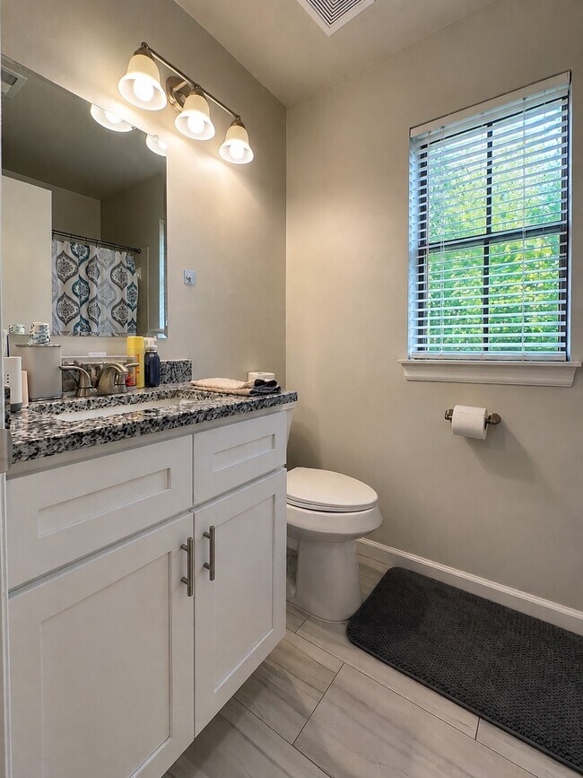 Building Photo - 63 S Stony Bridge Cir