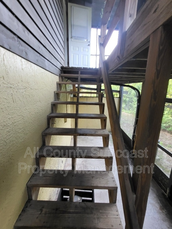 Building Photo - 512 E Curlew Pl