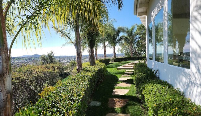 Building Photo - Stunning House on the Hill- Available Now