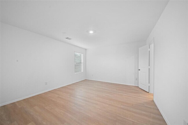 Building Photo - 3442 Hughes Mdw Wy