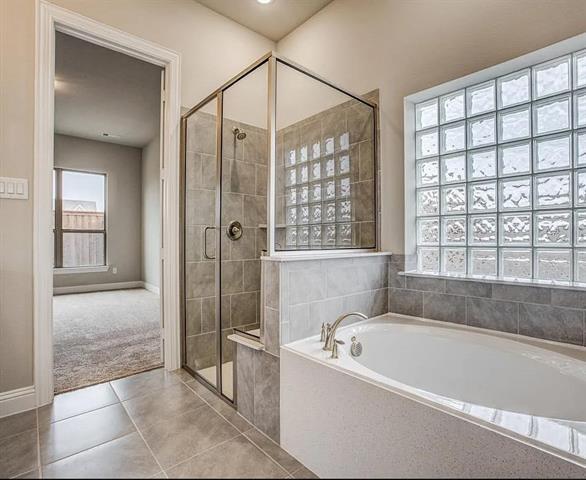 Building Photo - 4549 Refugio Dr