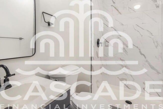 Building Photo - 8143 Holmes St