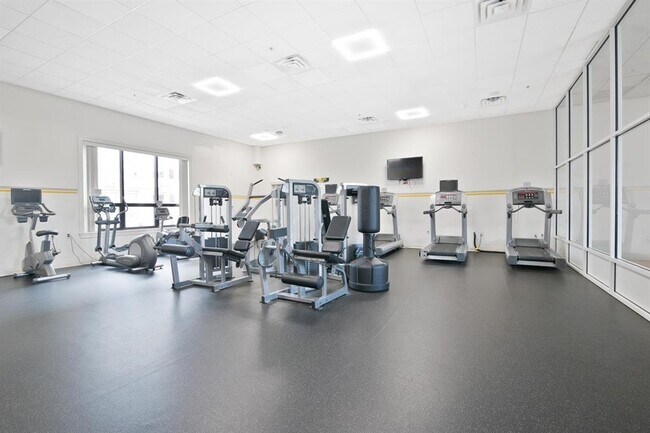 Building Photo - 110 Tidewater St