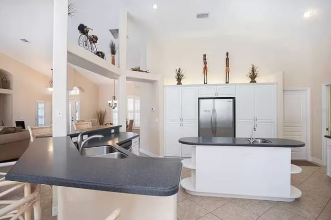 Building Photo - 30 Pinehurst Pl