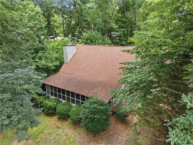 Building Photo - 3349 Chestatee Rd
