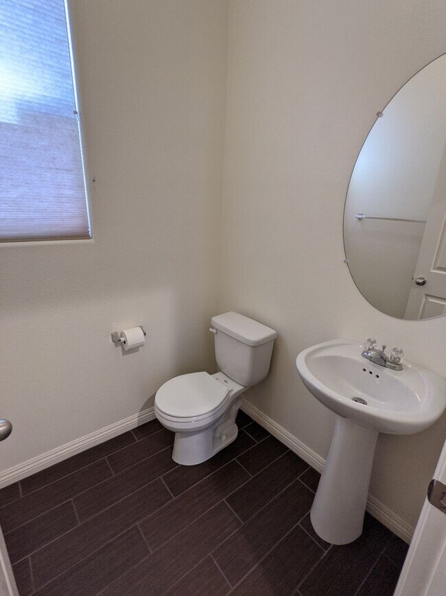 Building Photo - 7660 Ashby Gate St