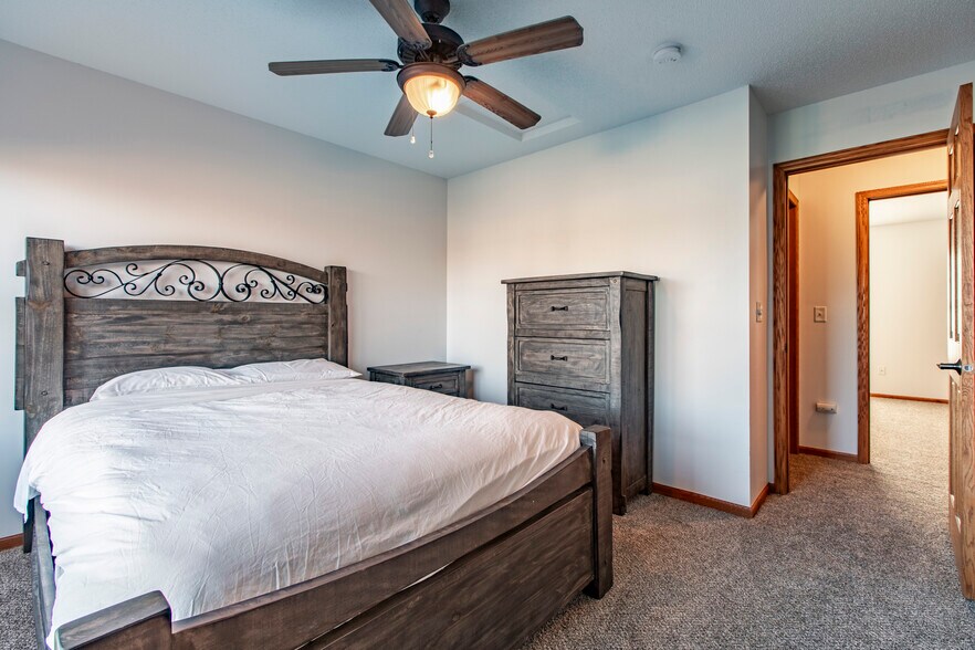 Building Photo - 3058 River Falls Rd NW