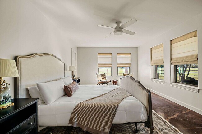 Building Photo - 1219 Sisterdale Rd