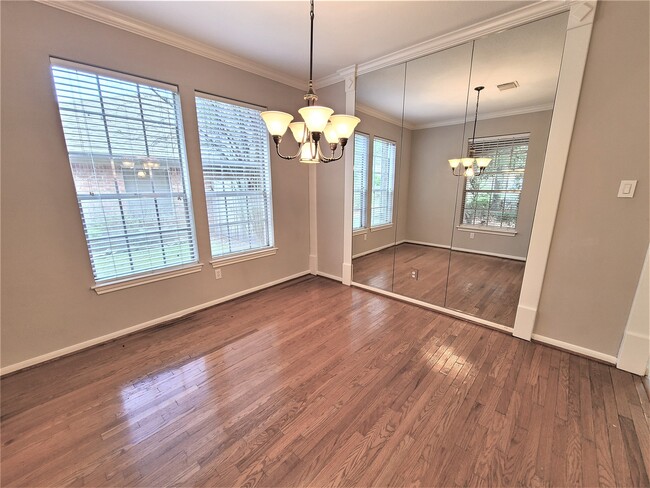 Building Photo - 20906 Greenfield Trail