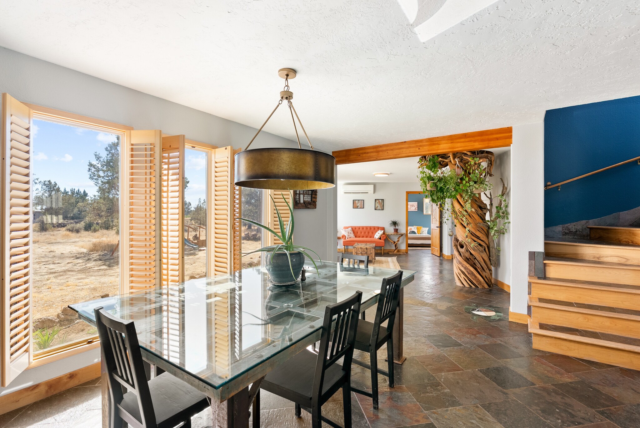 Building Photo - 4455 NE Vaughn Ave