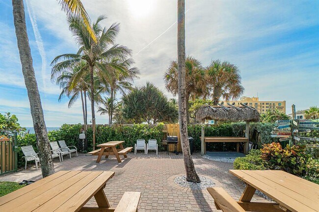 Building Photo - 800 SE 20th Ave