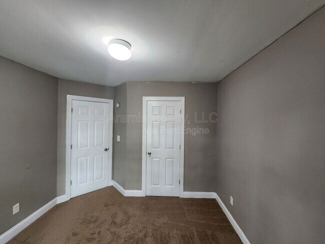 Building Photo - 899 Booker Washington Dr NW