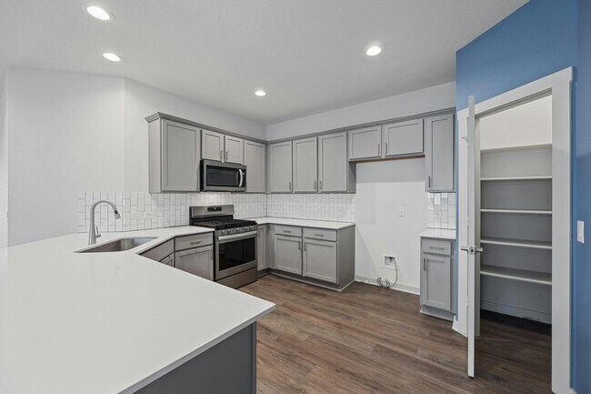 Building Photo - 141 Parryi Cove