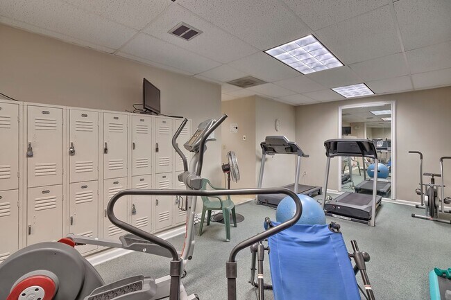 Building Photo - Modern Luxury Condo in Middleborough – Rec...