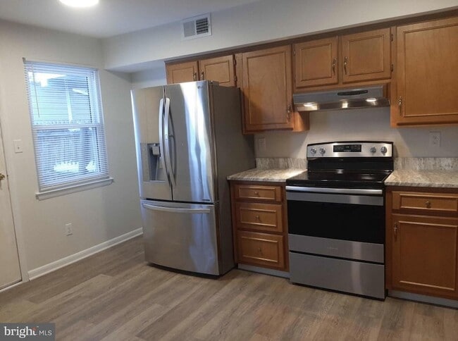 Building Photo - 159 Forsythia Ct