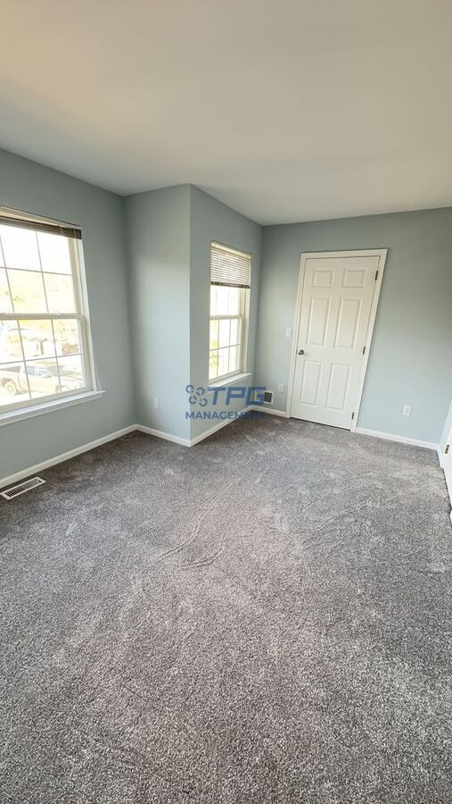 Building Photo - 109 Sandpiper Ln