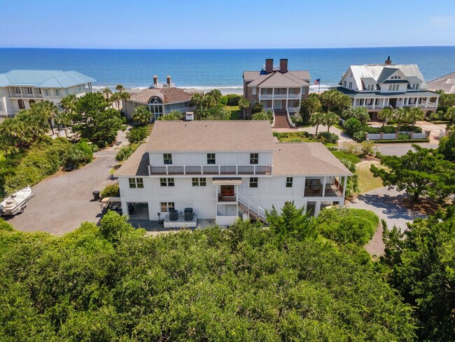 Building Photo - 858 Debordieu Blvd