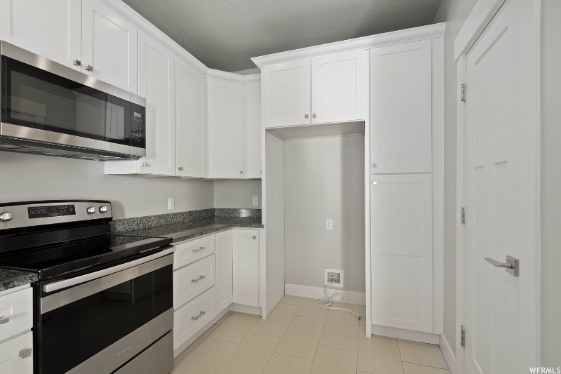 Building Photo - 7869 S 700 E