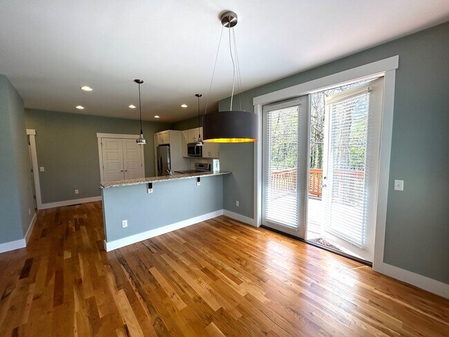 Building Photo - East AVL - JAG 2018 Green Built Custom Home