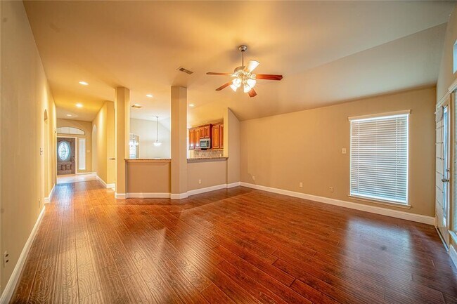 Building Photo - 11007 Witherspoon Dr